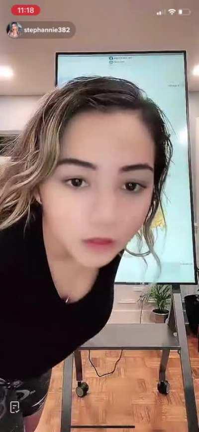 Stephanie Reyes fat ass from her recent live stream