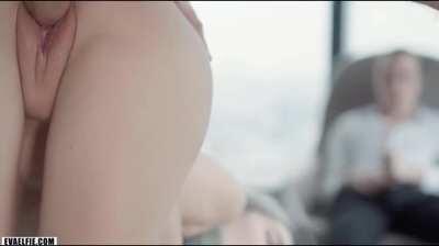 Watching him cum inside her 🤤 god she looks so good