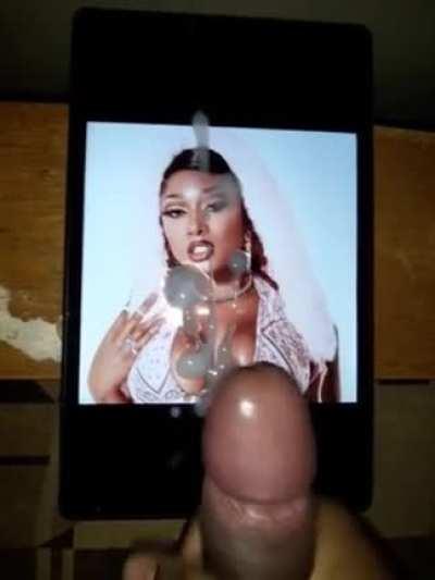 This is a bit better, not any moaning but a lot more cum, use this as an example and work up from there baters.