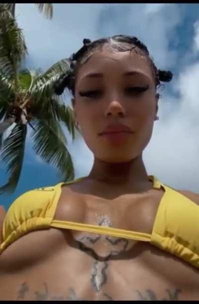 Coi leray twerk pt.3