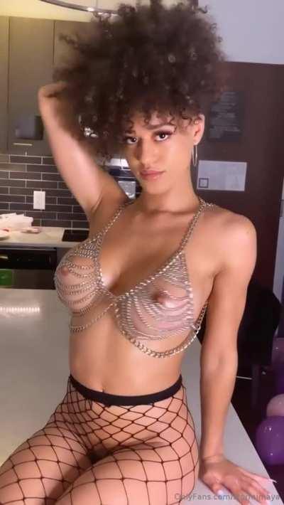 Sexy AF 😍🍑💦 Grab her updated content in comment