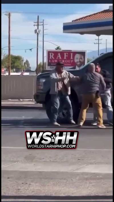 Man Gets Jumped During Road Rage Incident!