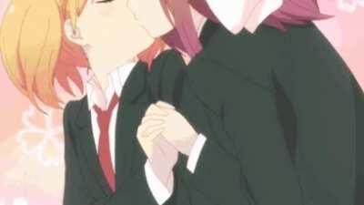 Kissing [Sakura Trick]