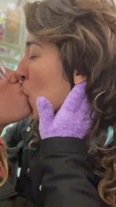 We love to kiss in public places and watch the face of people