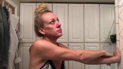 Zero fucks given. I’m a sap 😳🇺🇸 It’s Jimi and Johnny’s damn fault anyway 😆 No boobs or fanfare. Just all the fucking feels during a quick coffee break, with some awesome American music in honor of Veterans Day (for my family, and so many of yours) 🤗