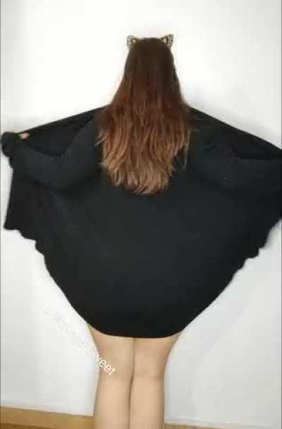 Would you fuck a curvy kitty?