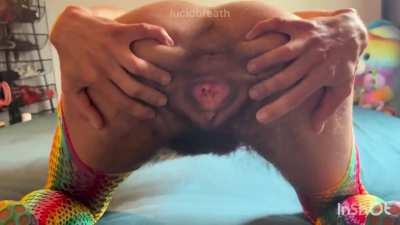 My stanky peach making sucky noises for you thanks for the invite