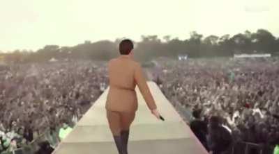 Is this on par with Carti's rolling loud performance?