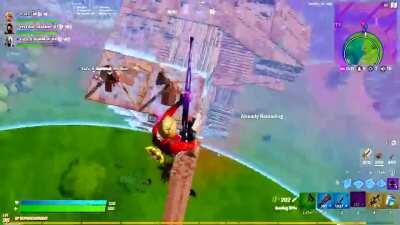 This kid was about to kill him self and I trickshotted him lmao