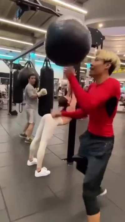 Punching Makes u sTrOnG