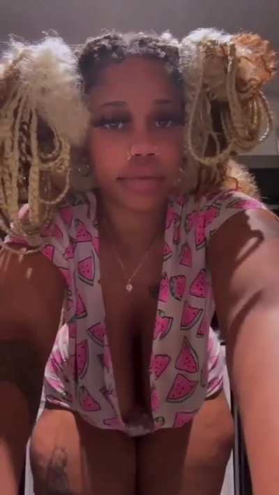 HoneyBunz Twerkin 🍑