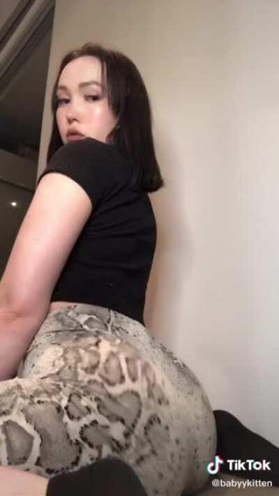 Up Down 🍑🤤😍