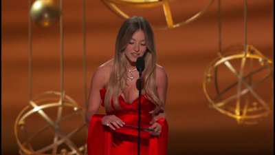 Sydney Sweeney (presenting at the primetime Emmy&rsquo;s)
