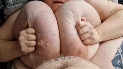 Jiggly on her back OC