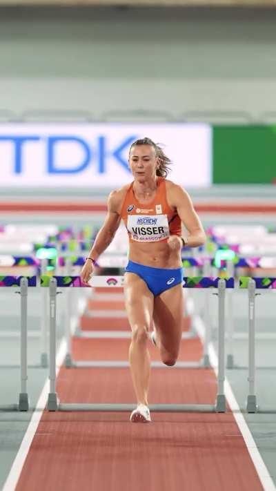 Hordeloopster Nadine Visser komt op je af