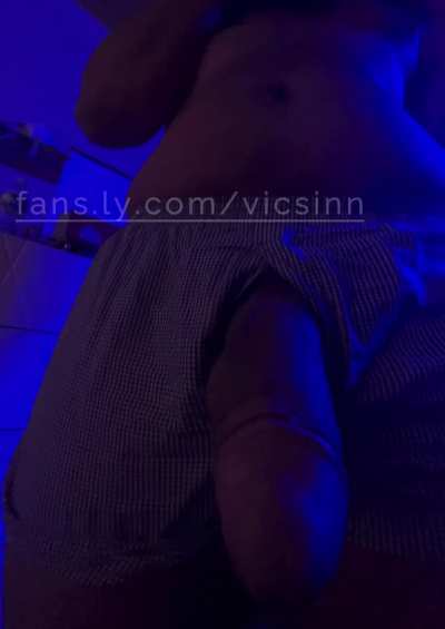 Making sure I'm picture ready