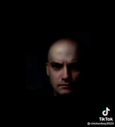 plot twist, era tudo eles fazendo um bolo💀