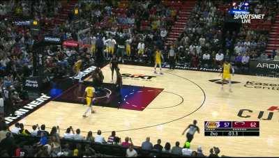 [Highlight] Austin Reaves putback dunk to end the half