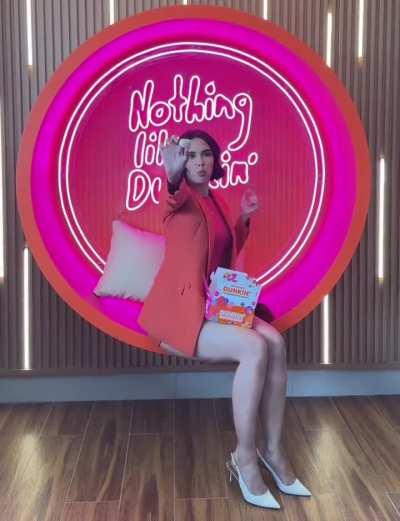 Megan Young 💦💦