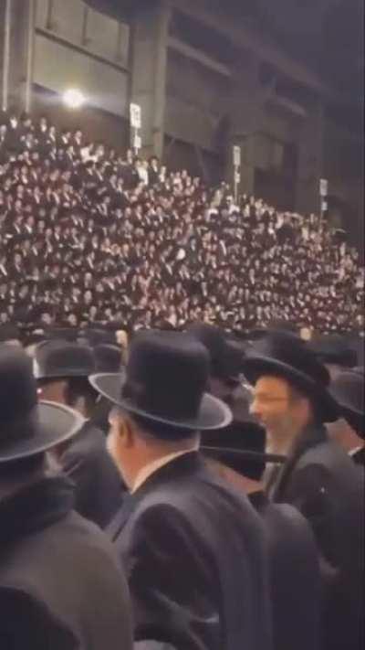 This is how ___ party.