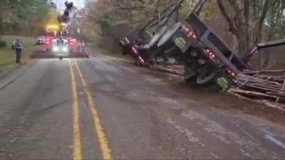 Always stand clear even when you think you’re clear!!