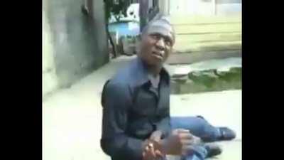 Ven y trata de golpearme si es que puedes, la clemencia es una opción que tú no tienes