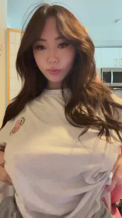 Damn I need a thick Asian like this in my life 😩 GIF by azngoodgirl