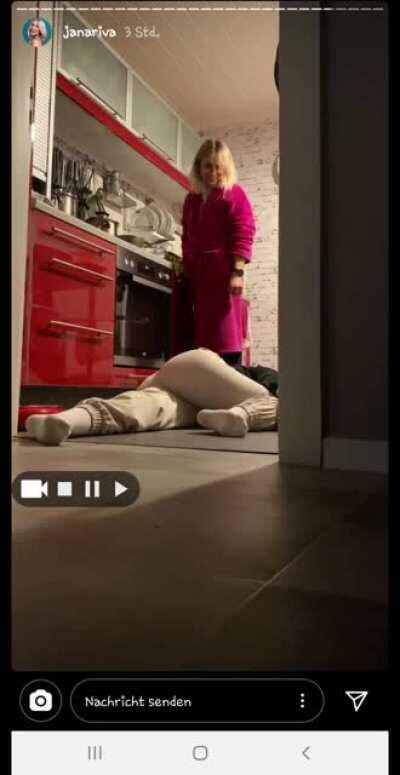 Look at this Jana Riva's Ass!🥵