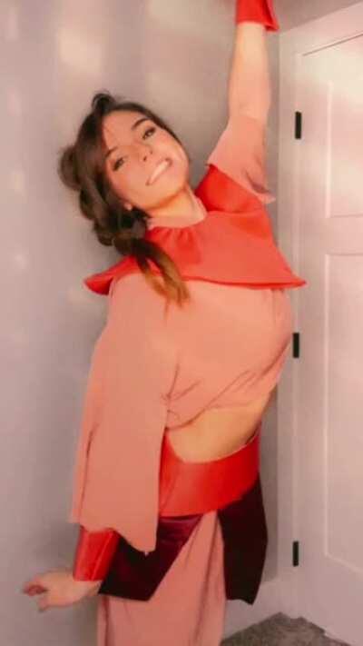 Some of Taya's favorite looks