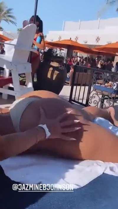 🏓 bounce bounce bounce bounce