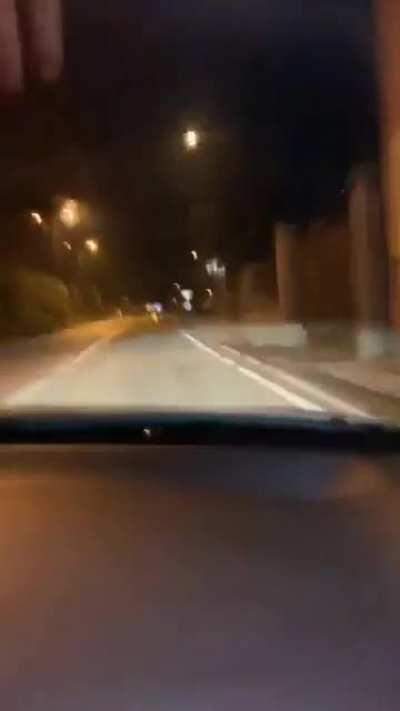 Driving at 160 km / h in a residential area