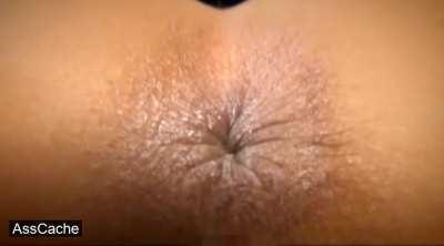 Japanese farts 2 [echoes]