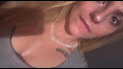 “If you wear a shirt enough skirt the party will come to you”🤭💅💋😈