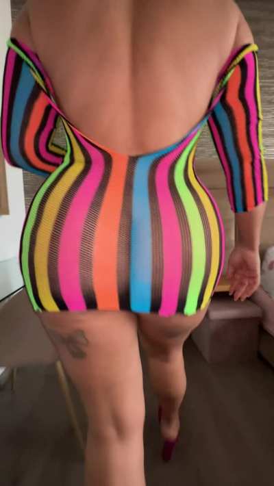 Do you think I have a nice ass? (F)43