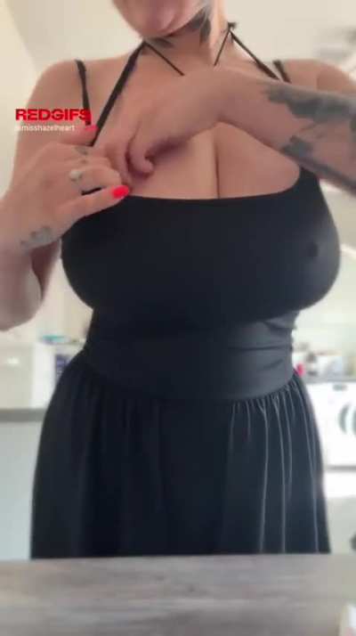 My boobs run this account :p