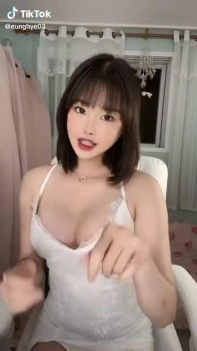 fxxkable cookie girl