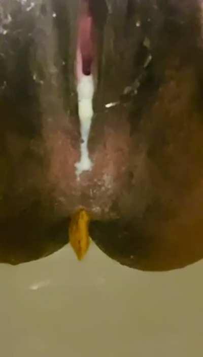 Pooping After Hard Fuck & CreamPie😋