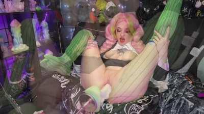 Mitsuri Kanroji takes on Large Snarks Maw from Paladin Pleasure Sculptors 🩷