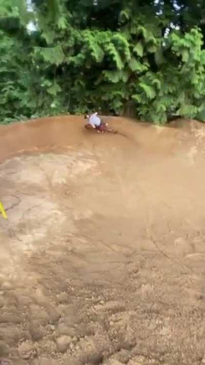 Even though I've just seen it done, I still don't know what level of pro could make this possible