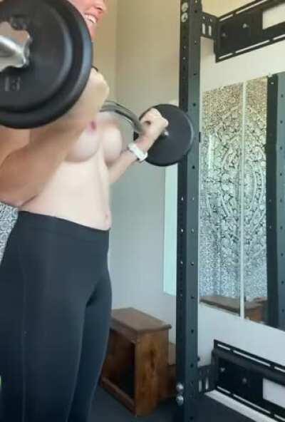 My clothes keep disappearing while I’m doing my curls. Any idea why? Can you help me? (F)