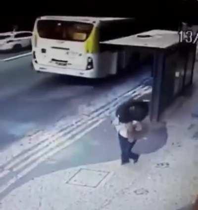 Cuando te toca aunque te quites