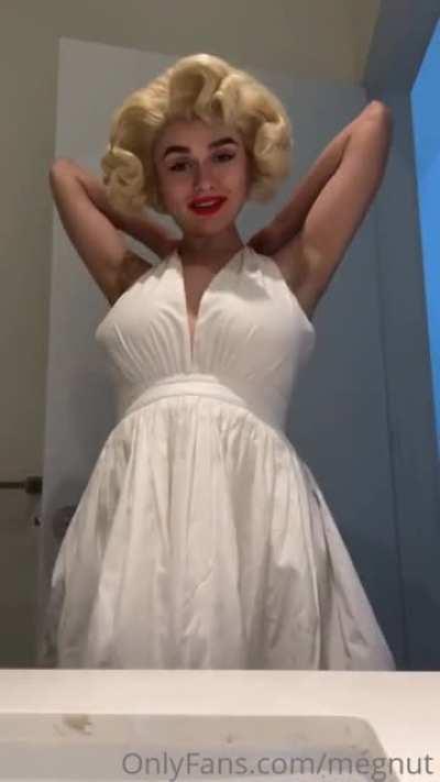 New Megnutt Monroe Cosplay