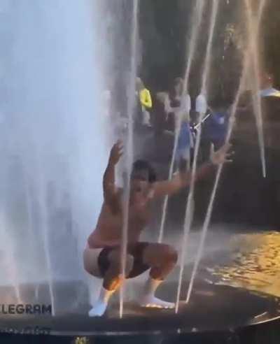 When you finally find a bidet 2 hours searching