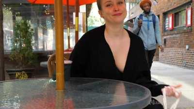 just in case the downblouse was too subtle [gif]