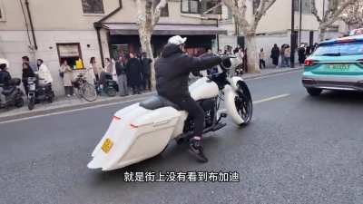 Of course it's in sh🤮nghai