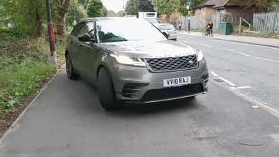 A wild Karen appeared!