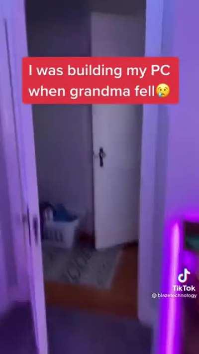 Stupid bitch 😡😡😡