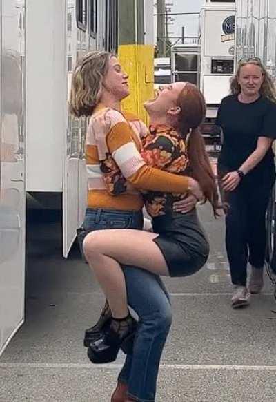 Madelaine Petsch humping Lili Reinhart