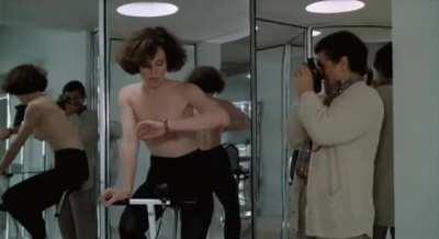 Sigourney Weaver - Half Moon Street