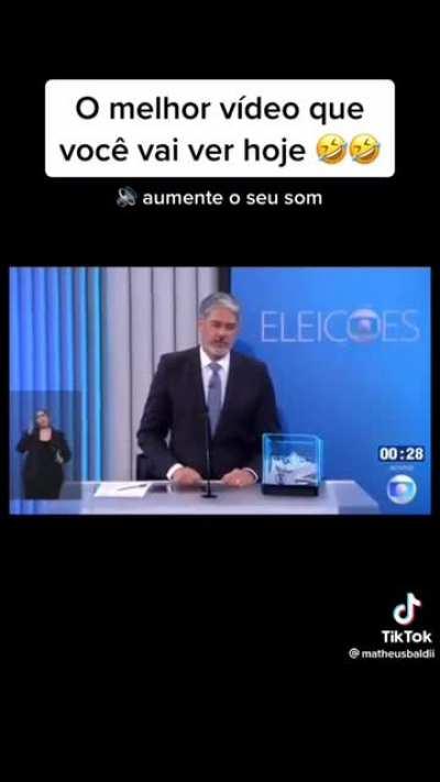 hahahaha o pau quebrando